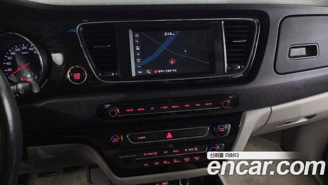 Kia Carnival 9-Seater Noblesse 2019 — фото 26