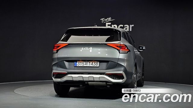 Kia Sportage (V) Diesel 2.0 2WD Trendy 2023 — фото 4