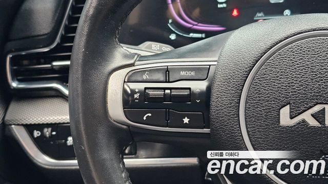 Kia Sportage (V) Diesel 2.0 2WD Trendy 2023 — фото 20