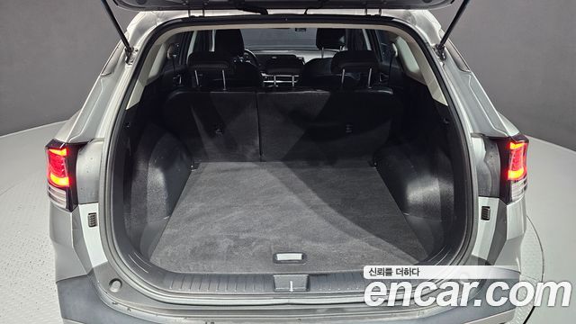 Kia Sportage (V) Diesel 2.0 2WD Trendy 2023 — фото 29
