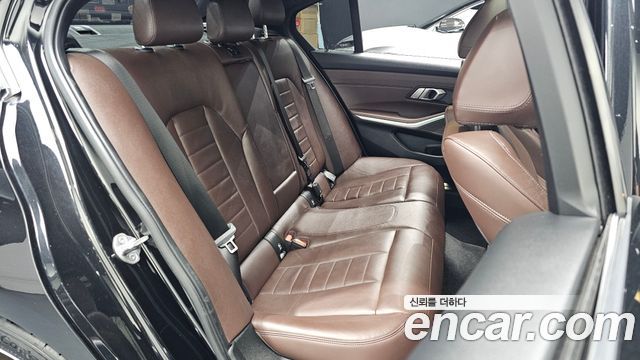 BMW 3 Series (G20) 330i M Sport 2019 — фото 29
