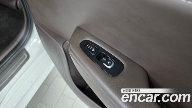 Kia Stinger 2.0 Turbo AWD Platinum 2019 — фото 19