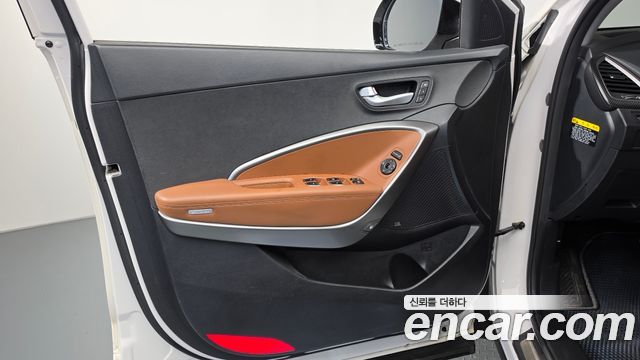 Hyundai Santa Fe The Prime Diesel 2.2 2WD Exclusive Special 2016 — фото 30