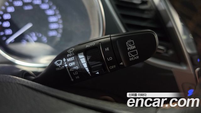 Hyundai Santa Fe The Prime Diesel 2.2 2WD Exclusive Special 2016 — фото 45