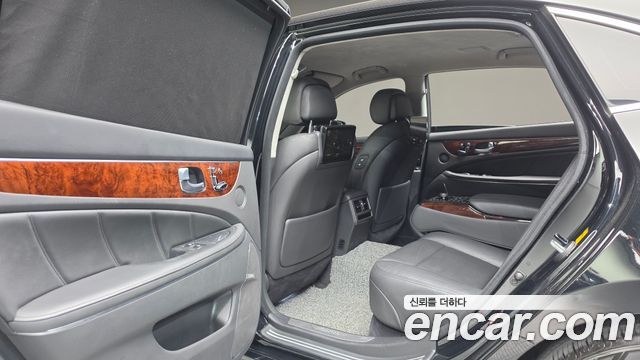 Hyundai Equus (New) VS500 Prestige 2015 — фото 17