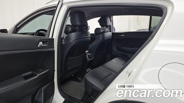 Kia Sportage (IV) Diesel 1.7 2wd Noblesse 2016 — фото 11