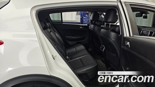 Kia Sportage (IV) Diesel 1.7 2wd Noblesse 2016 — фото 12