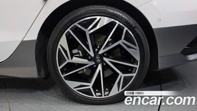 Hyundai Ioniq 6 Long Range AWD Prestige 2023 — фото 21