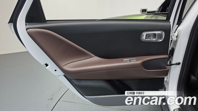 Hyundai Ioniq 6 Long Range AWD Prestige 2023 — фото 25