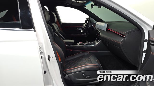 Genesis GV70 2.5T Gasoline 2WD 2025 — фото 15
