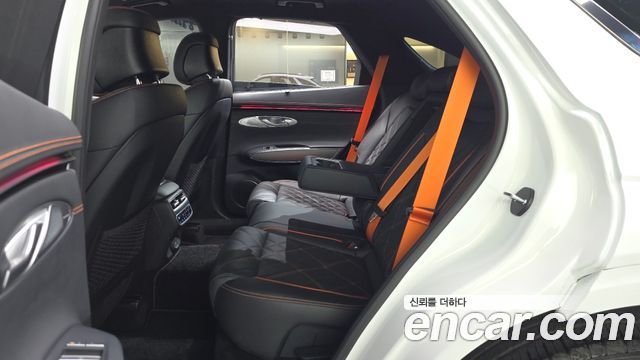 Genesis GV70 2.5T Gasoline 2WD 2025 — фото 16