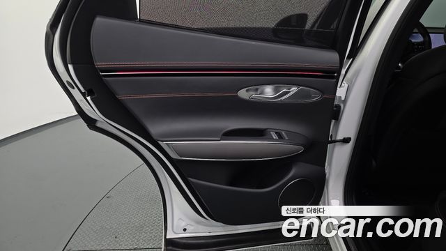 Genesis GV70 2.5T Gasoline 2WD 2025 — фото 31