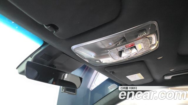 Genesis GV70 2.5T Gasoline 2WD 2025 — фото 37