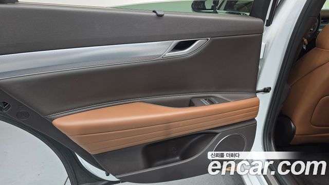 Genesis G80 (RG3) Gasoline 2.5 Turbo AWD 2021 — фото 25