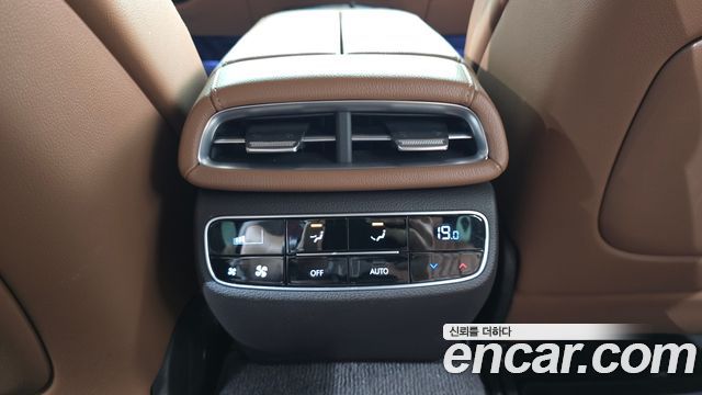 Genesis G80 (RG3) Gasoline 2.5 Turbo AWD 2021 — фото 33