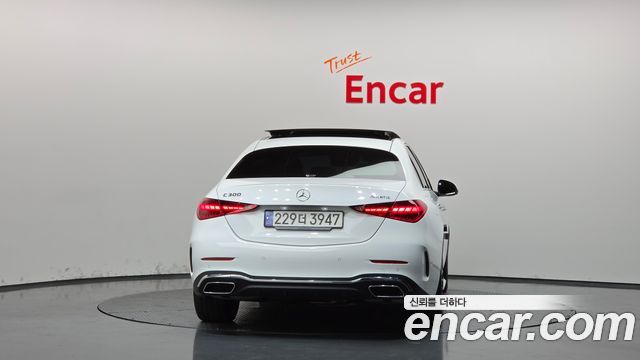 Mercedes-Benz C-Class (W206) C300 4MATIC AMG Line 2024 — фото 4