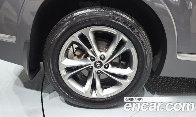 Hyundai Santa Fe (TM) Diesel 2.2 2WD Inspiraition 2019 — фото 5