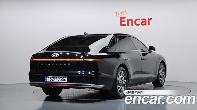 Hyundai Grandeur (GN7) 2,5 Gasoline 2WD Premium 2023 — фото 2