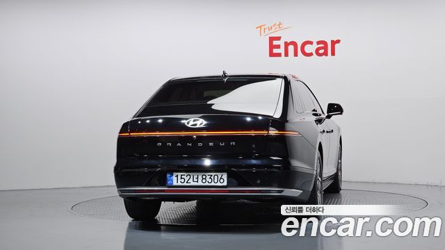 Hyundai Grandeur (GN7) 2,5 Gasoline 2WD Premium 2023 — фото 4