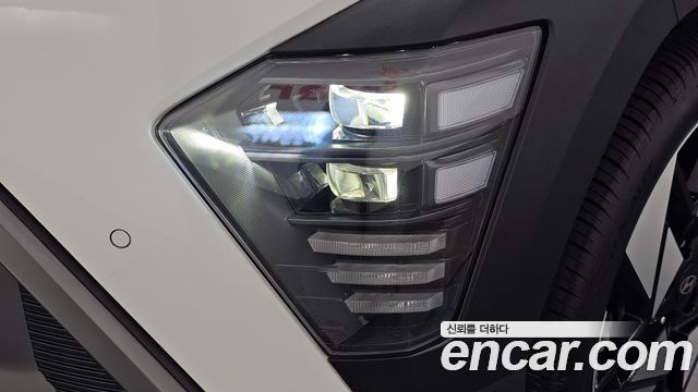 Hyundai Kona (SX2) Gasoline 1.6 Turbo 2WD Inspiration 2023 — фото 22