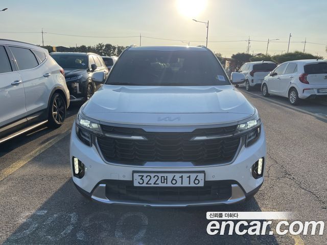 Kia Seltos Gasoline 1.6 Turbo 2WD Signature 2023 — фото 3