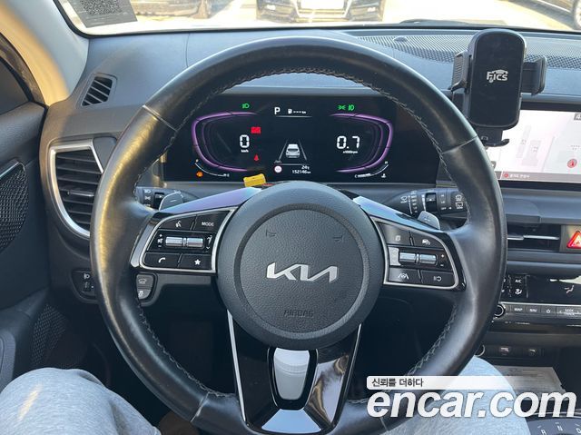Kia Seltos Gasoline 1.6 Turbo 2WD Signature 2023 — фото 6