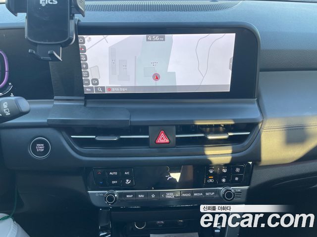 Kia Seltos Gasoline 1.6 Turbo 2WD Signature 2023 — фото 9