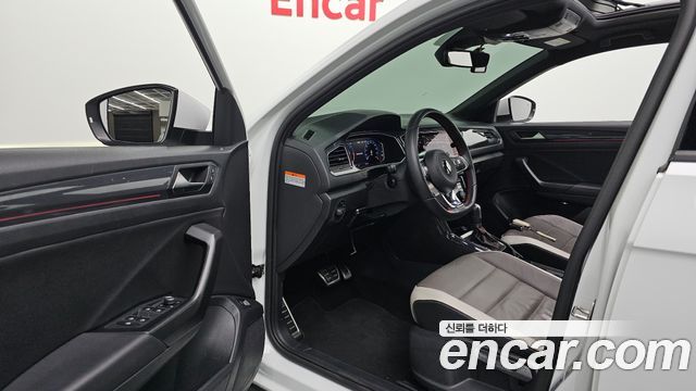 Volkswagen T-Roc 2.0 TDI Prestige 2021 — фото 10