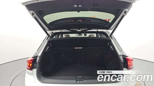 Volkswagen T-Roc 2.0 TDI Prestige 2021 — фото 20