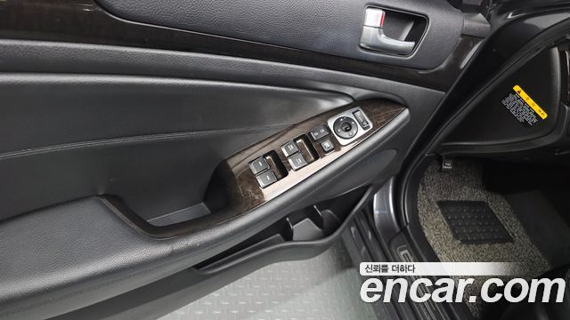 Kia K7 2.4 GDI Prestige 2013 — фото 32