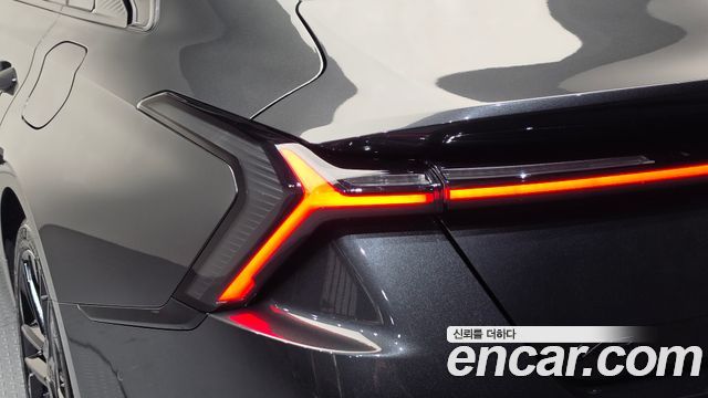 Kia K8 Hybrid Signature Black 2025 — фото 23