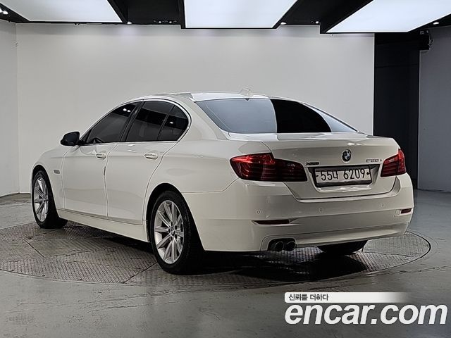 BMW 5 Series (F10) 528i xDrive 2014 — фото 3