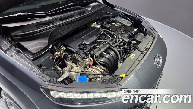 Hyundai Kona Gasoline 2.0 2WD Modern 2021 — фото 6