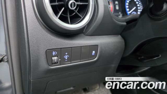 Hyundai Kona Gasoline 2.0 2WD Modern 2021 — фото 30