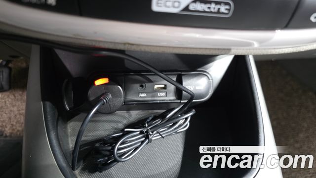 Kia Soul EV EV 2018 — фото 18