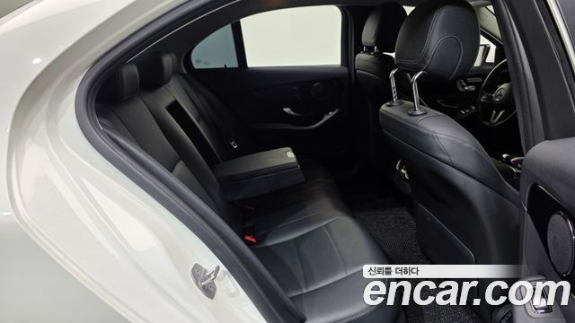 Mercedes-Benz C-Class (W205) C200 2019 — фото 12