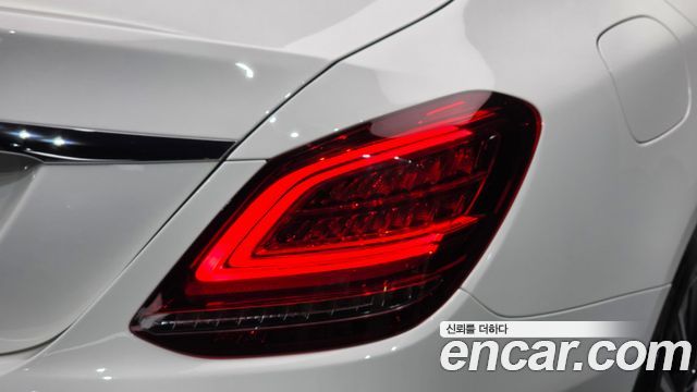 Mercedes-Benz C-Class (W205) C200 2019 — фото 23