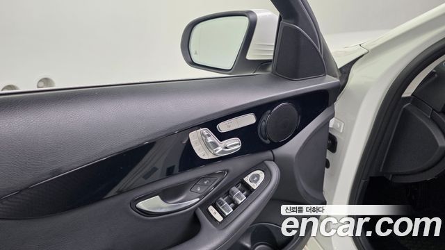 Mercedes-Benz C-Class (W205) C200 2019 — фото 30