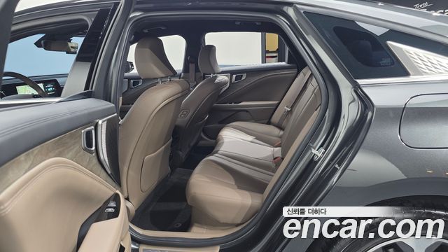 Kia K8 Hybrid Noblesse Lite 2023 — фото 11