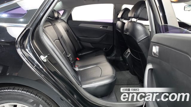 Hyundai Sonata (LF) 2.0 Style 2015 — фото 11