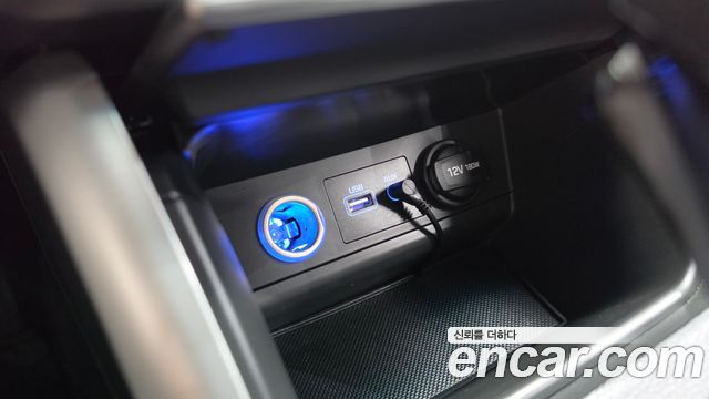 Hyundai Sonata (LF) 2.0 Style 2015 — фото 12