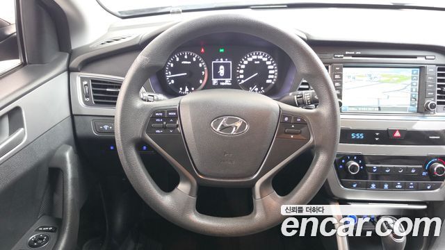 Hyundai Sonata (LF) 2.0 Style 2015 — фото 14