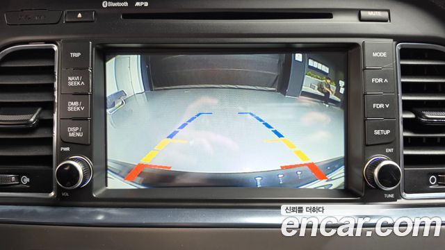 Hyundai Sonata (LF) 2.0 Style 2015 — фото 15