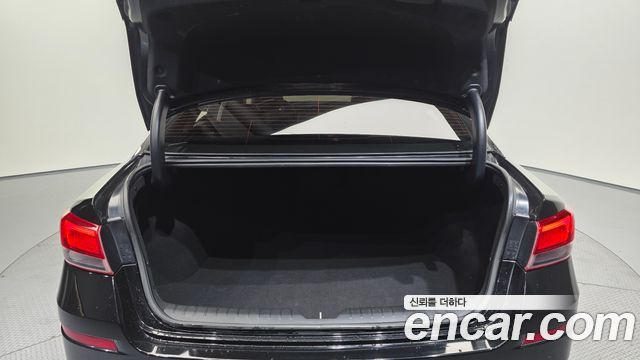 Kia K5 (II) 2.0 Noblesse 2019 — фото 20