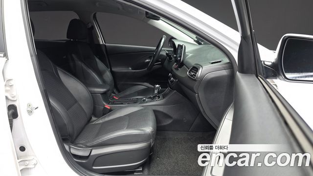 Hyundai i30 (PD) 1.4 Turbo Modern 2017 — фото 11