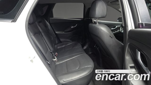 Hyundai i30 (PD) 1.4 Turbo Modern 2017 — фото 12
