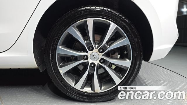 Hyundai i30 (PD) 1.4 Turbo Modern 2017 — фото 21