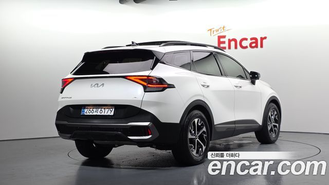 Kia Sportage Hybrid (V) Signature Gravity 2WD 2023 — фото 2