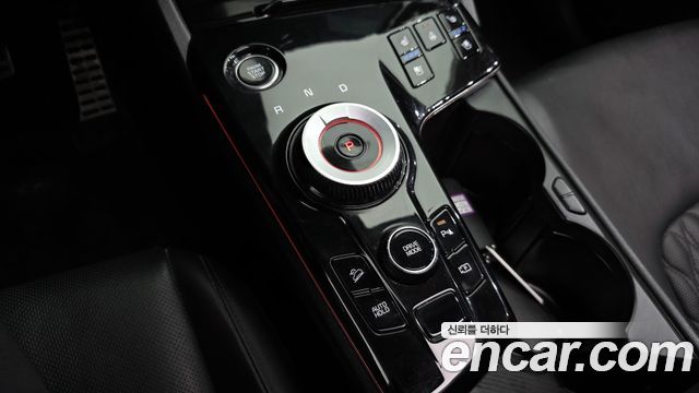 Kia Sportage Hybrid (V) Signature Gravity 2WD 2023 — фото 9