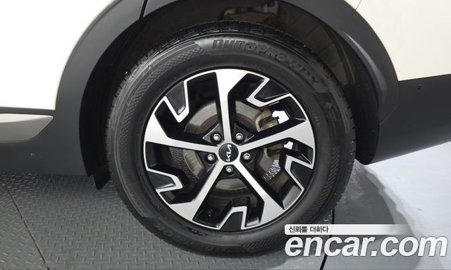 Kia Sportage Hybrid (V) Signature Gravity 2WD 2023 — фото 21